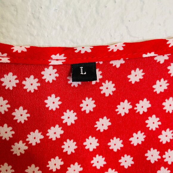 Red White Floral Flutter Sleeve Flowy Cottagecore Full Wrap Midi Dress | Large - Picture 9 of 10